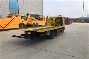 金汇镇非事故拖车