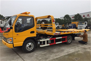 金汇镇哪里有拖车服务