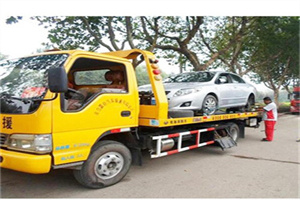 金汇镇附近24小时汽车拖车服务热线
